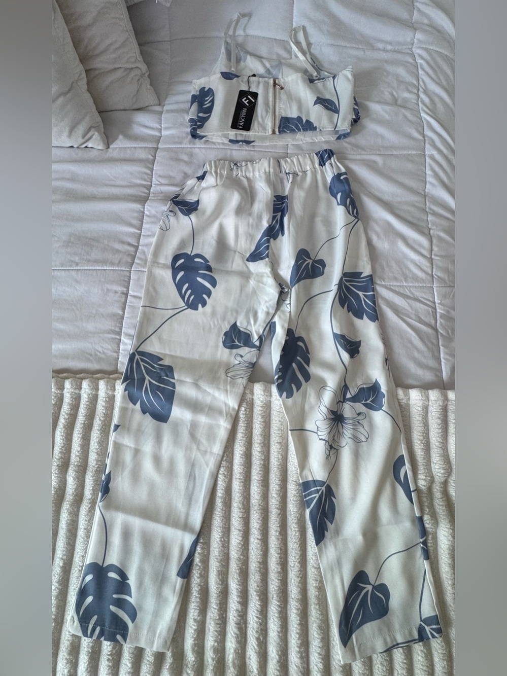 Fancyinn White Two-Piece - Straight Leg Pants Set with Blue Leaf Print - Picture 4 of 15